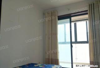 王.府井 地铁旁 精装三室 家电家具齐全 拎包入住 - 郑州28生活网 zz.28life.com